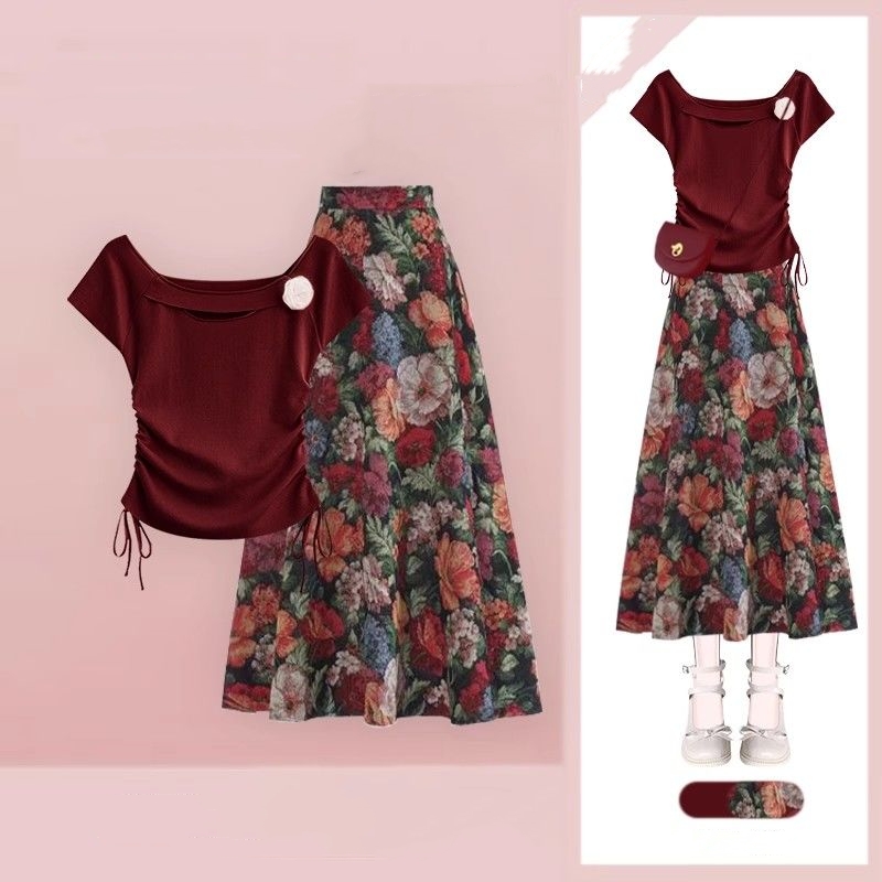 Midi Skirt Floral - Kadın Şanslı Şarap Kırmızı T-Shirt Çiçek